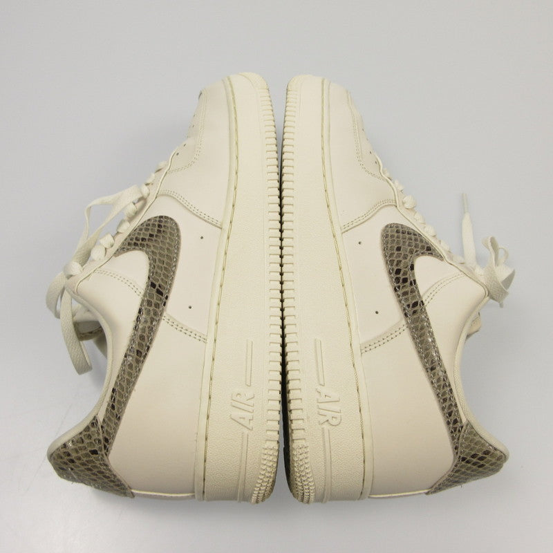 【中古】NIKE | ナイキ WMNS AIR FORCE 1 07 スニーカー DD8959-002 ホワイト 27.5cm
