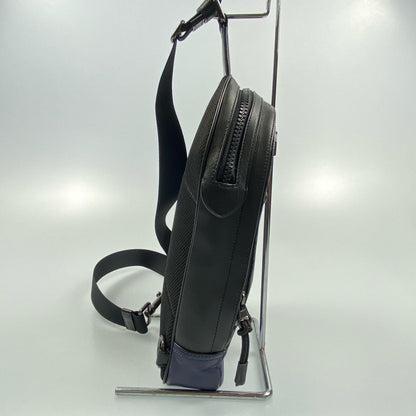 【中古】COACH | コーチ グラハムパック ショルダーバッグ F83135 シグネチャーPVC