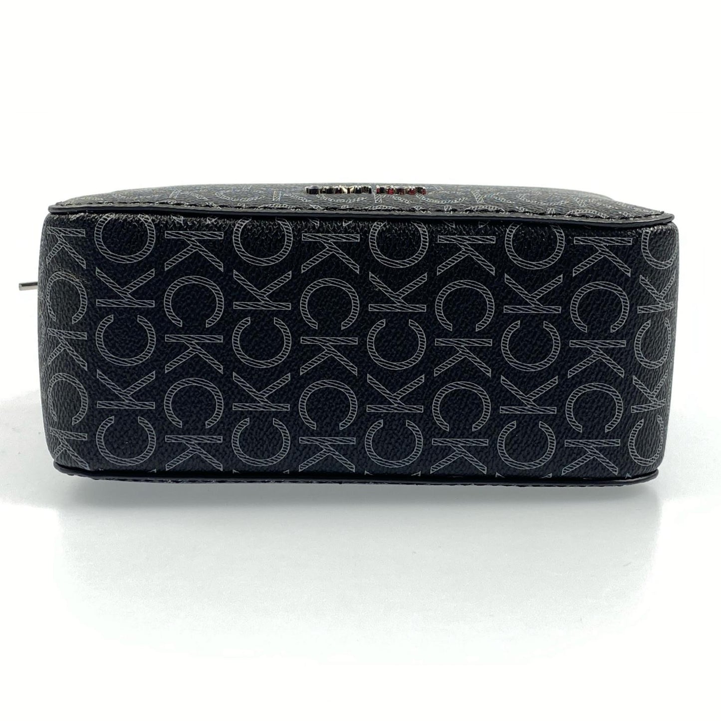 【中古】Calvin Klein | カルバンクライン CK MUST CAMERA BAG MONO ショルダーバッグ K60K610294 2024S/S ブラック