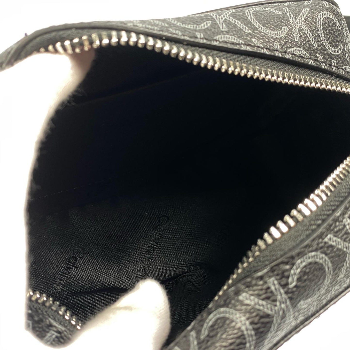 【中古】Calvin Klein | カルバンクライン CK MUST CAMERA BAG MONO ショルダーバッグ K60K610294 2024S/S ブラック
