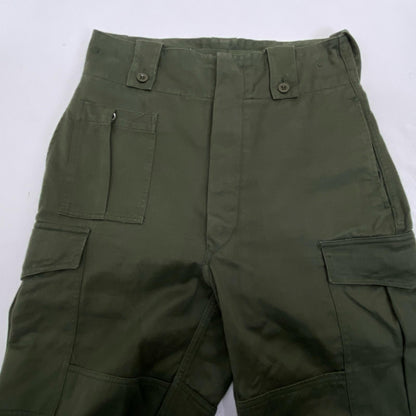 【中古】MILITARY衣料 | ミリタリーイリョウ M-64 カーゴパンツ ベルギー軍 SEYNTEX社 1982年製 オリーブ