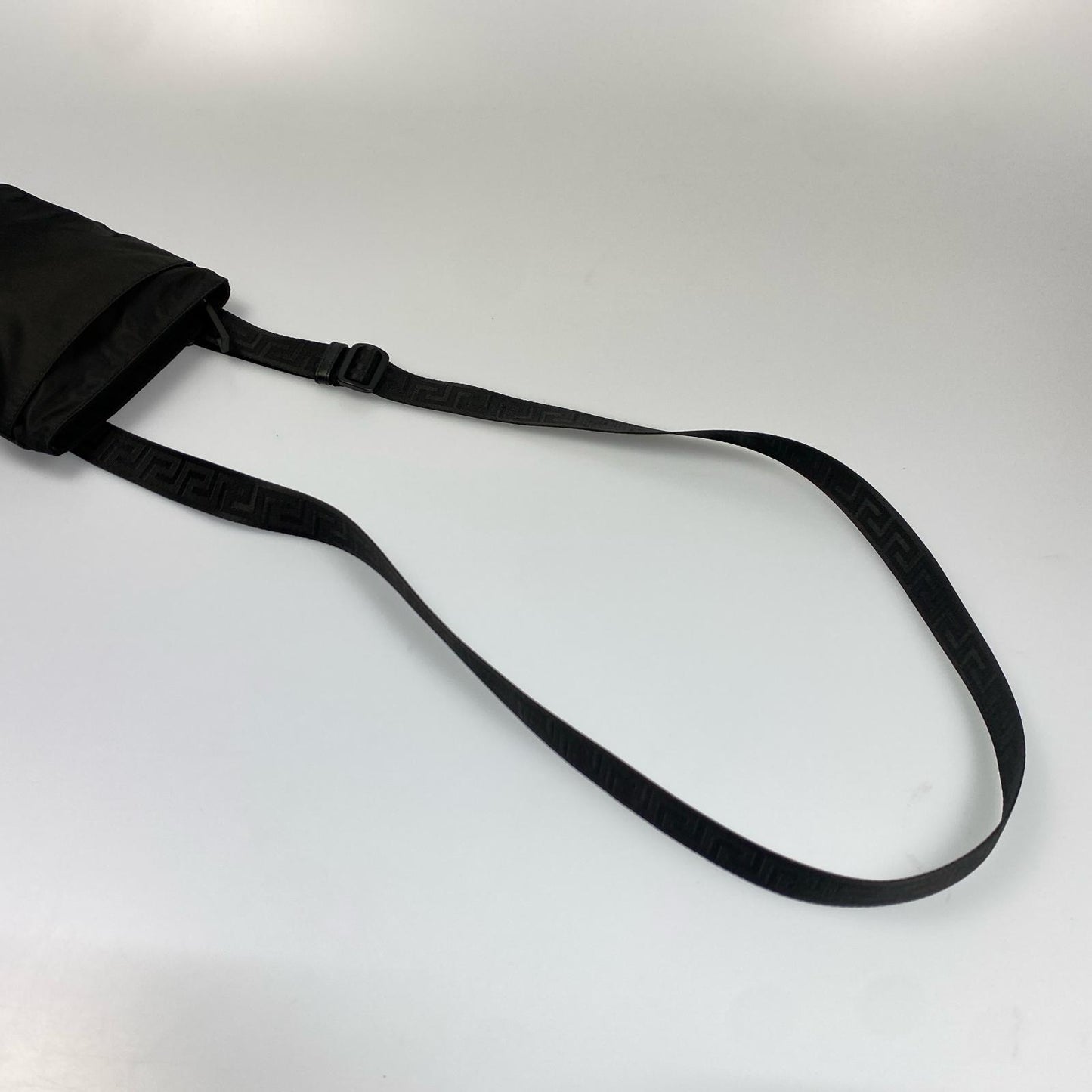 【中古】VERSACE | ヴェルサーチ ショルダーバッグ 1011791 ブラック