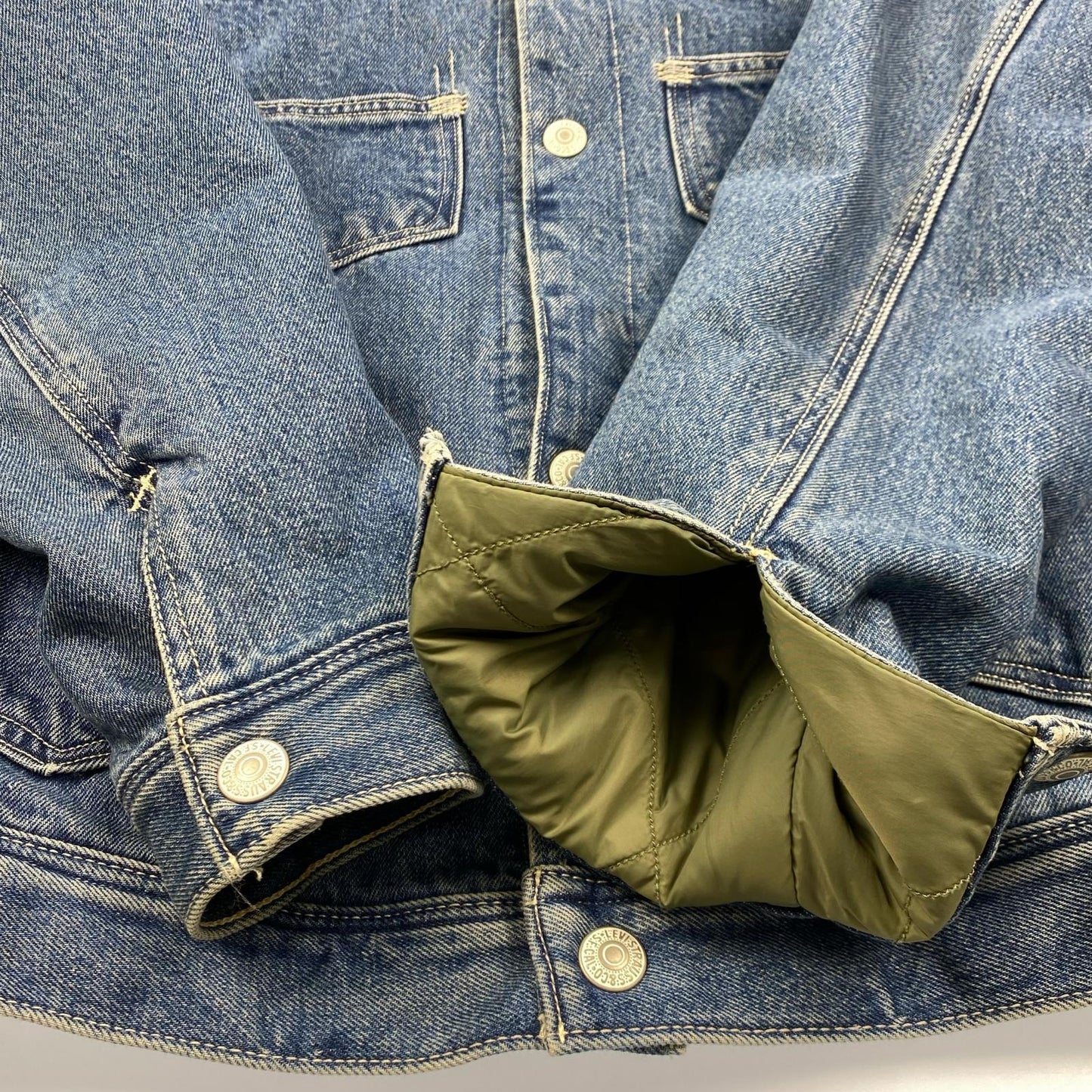 Levi's | Levi's Denim A1135-0000 Light Blue Size: M