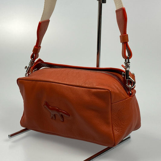 【中古】MAISON KITSUNE | メゾンキツネ CLOUD バッグ ショルダーバッグ MW05151LC0045 レッド