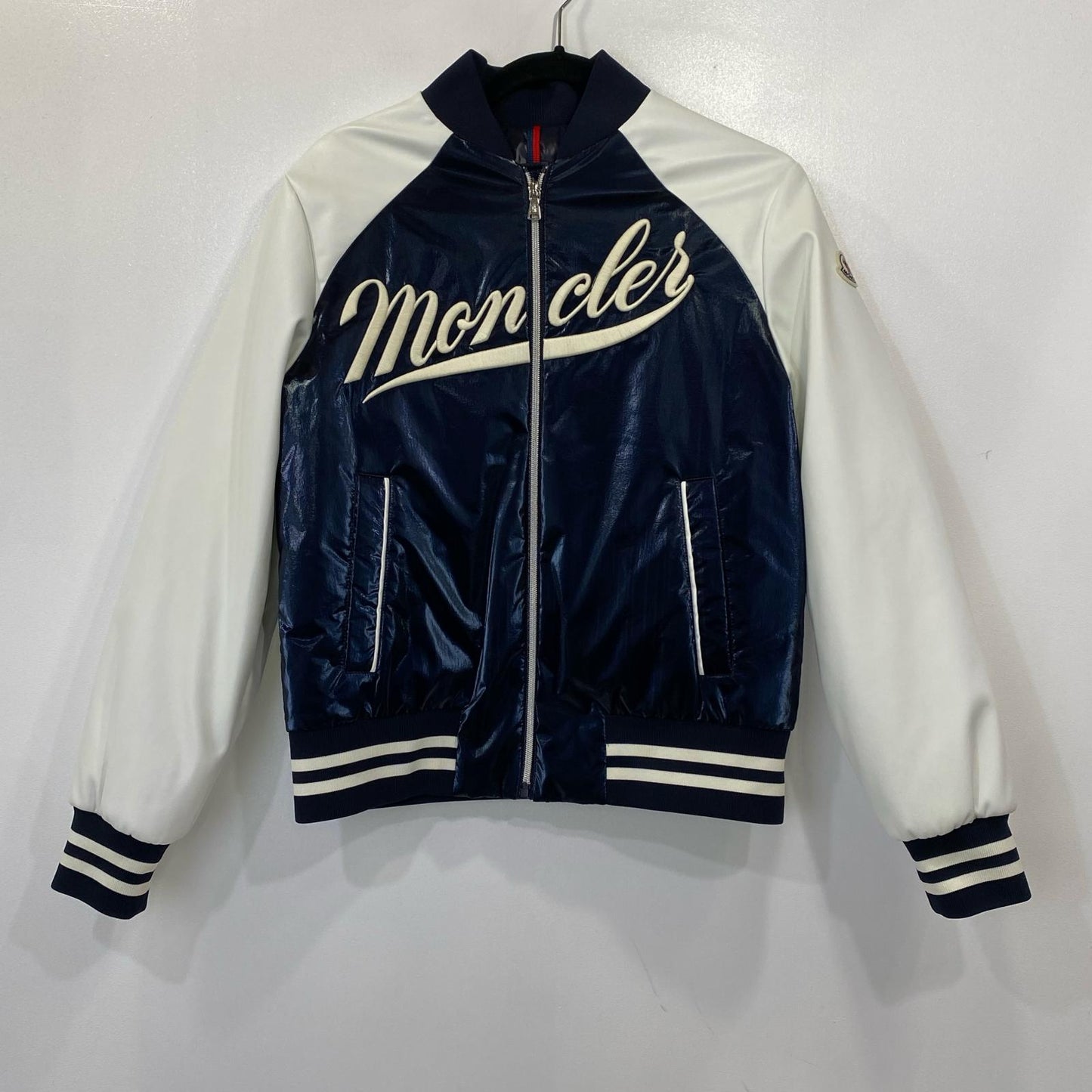 MONCLER | モンクレール RADIS GIUBBOTTO スタジャン I19541A00015 53A3H ジュニアサイズ:14A ネイビー