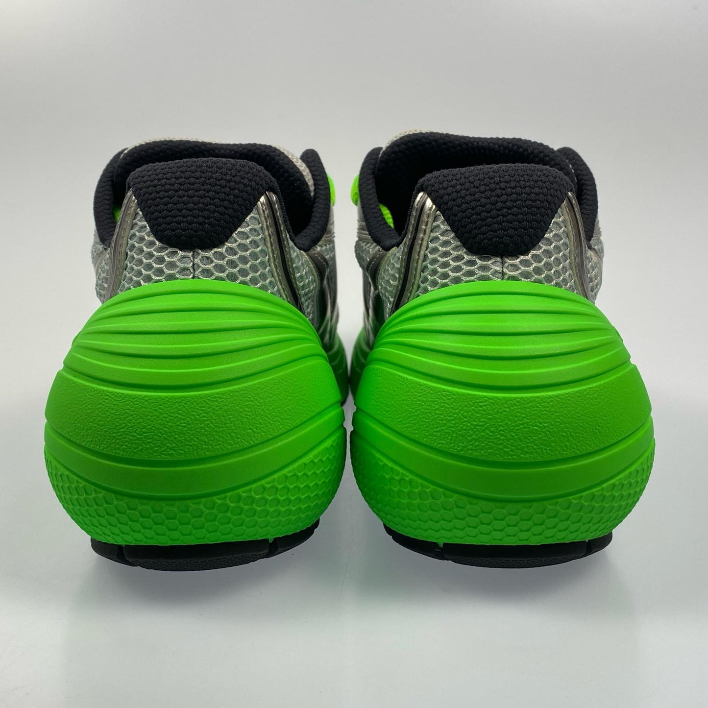 GIVENCHY | ジバンシィ TK-MX RUNNER スニーカー BH008MH1FN シルバー