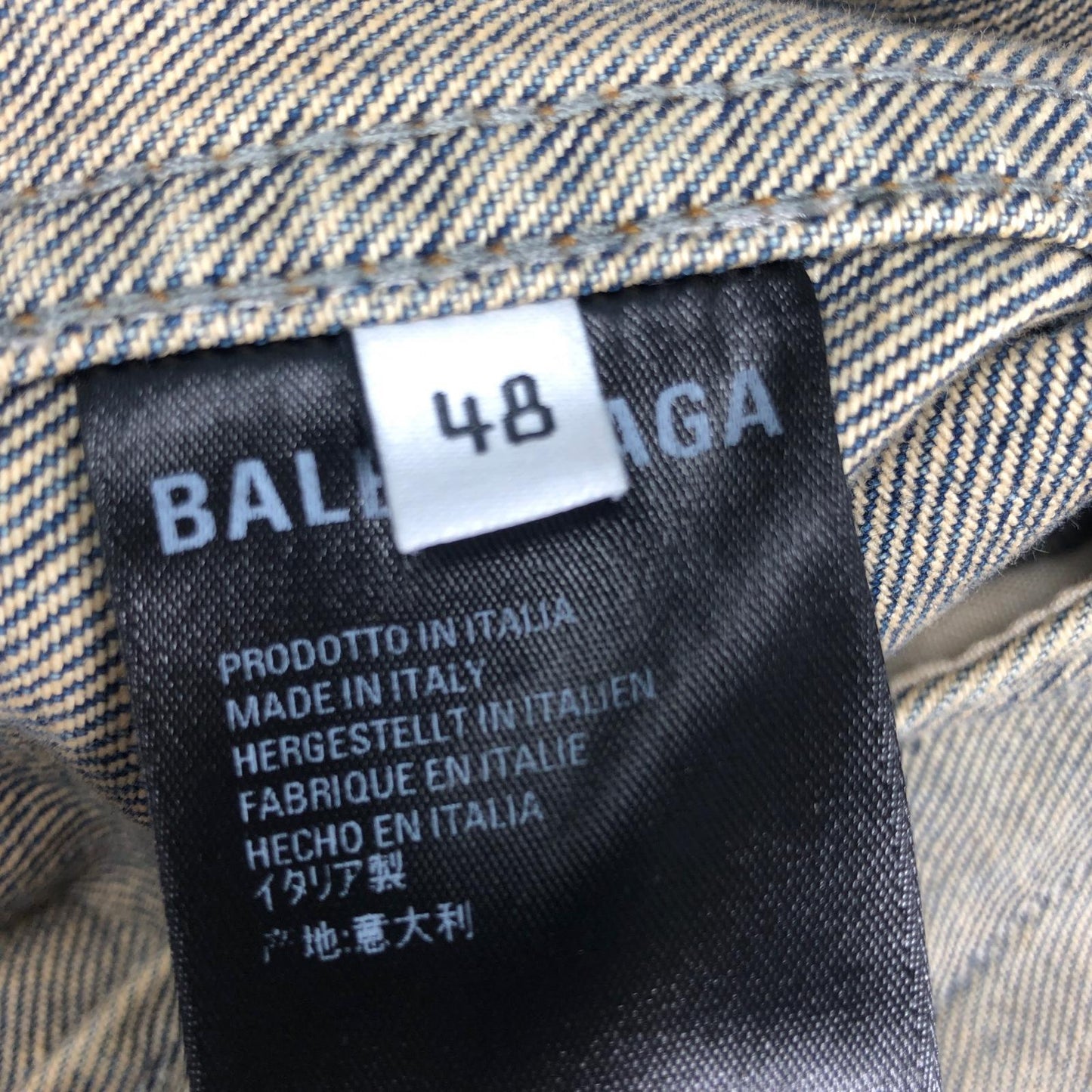 【中古】BALENCIAGA | バレンシアガ デニム 594425 TCW03 サイズ：48