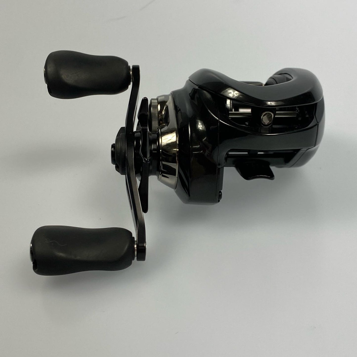 【フィッシング/釣り/釣具/リール】 【ベイトリール/右ハンドル】SHIMANO | シマノ 2３アンタレスDC　MD HG【姫路東店】