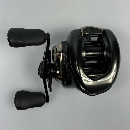 【フィッシング/釣り/釣具/リール】 【ベイトリール/右ハンドル】SHIMANO | シマノ 2３アンタレスDC　MD HG【姫路東店】