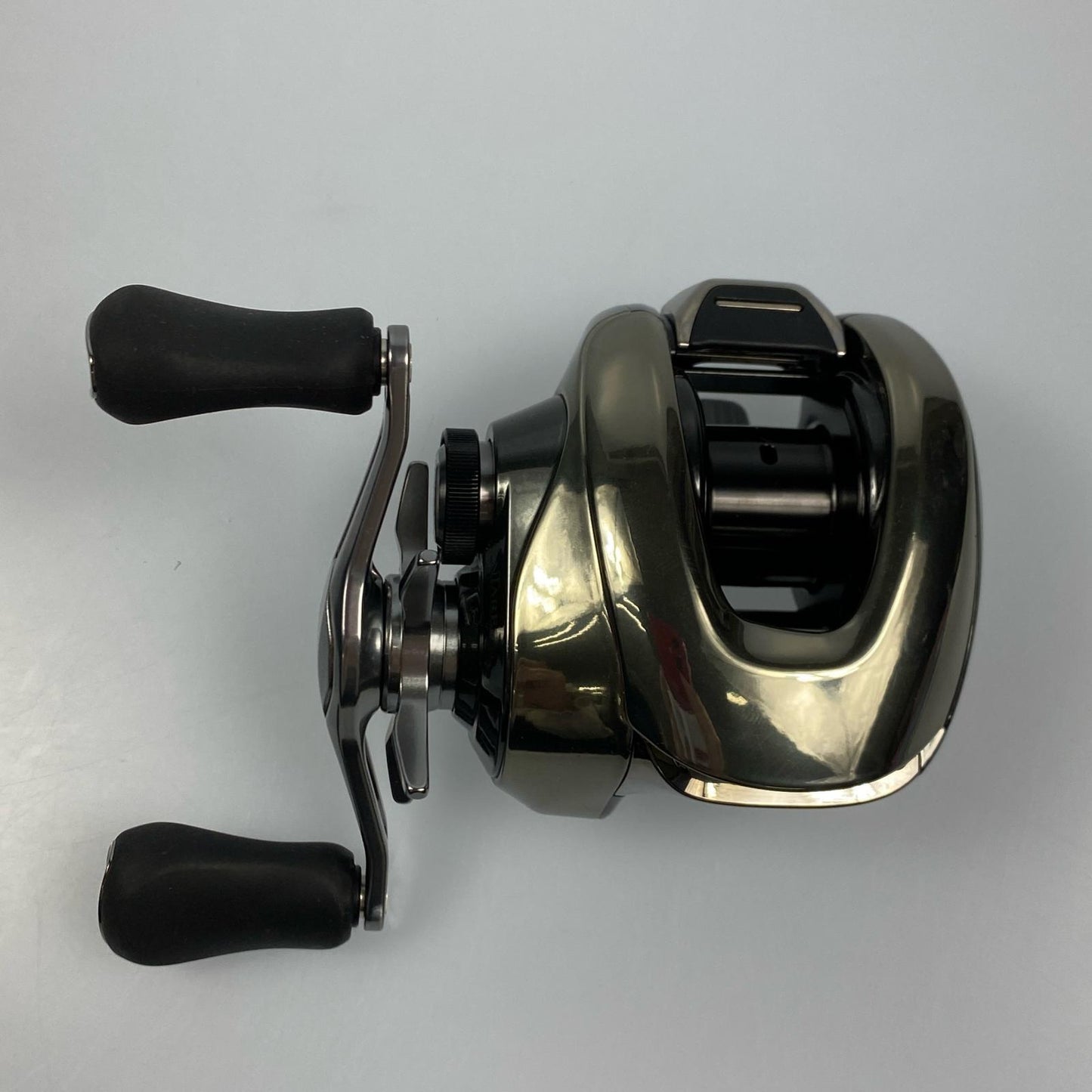 【フィッシング/釣り/釣具/リール】 【ベイトリール/右ハンドル】SHIMANO | シマノ ２５アンタレス 100HG【姫路東店】