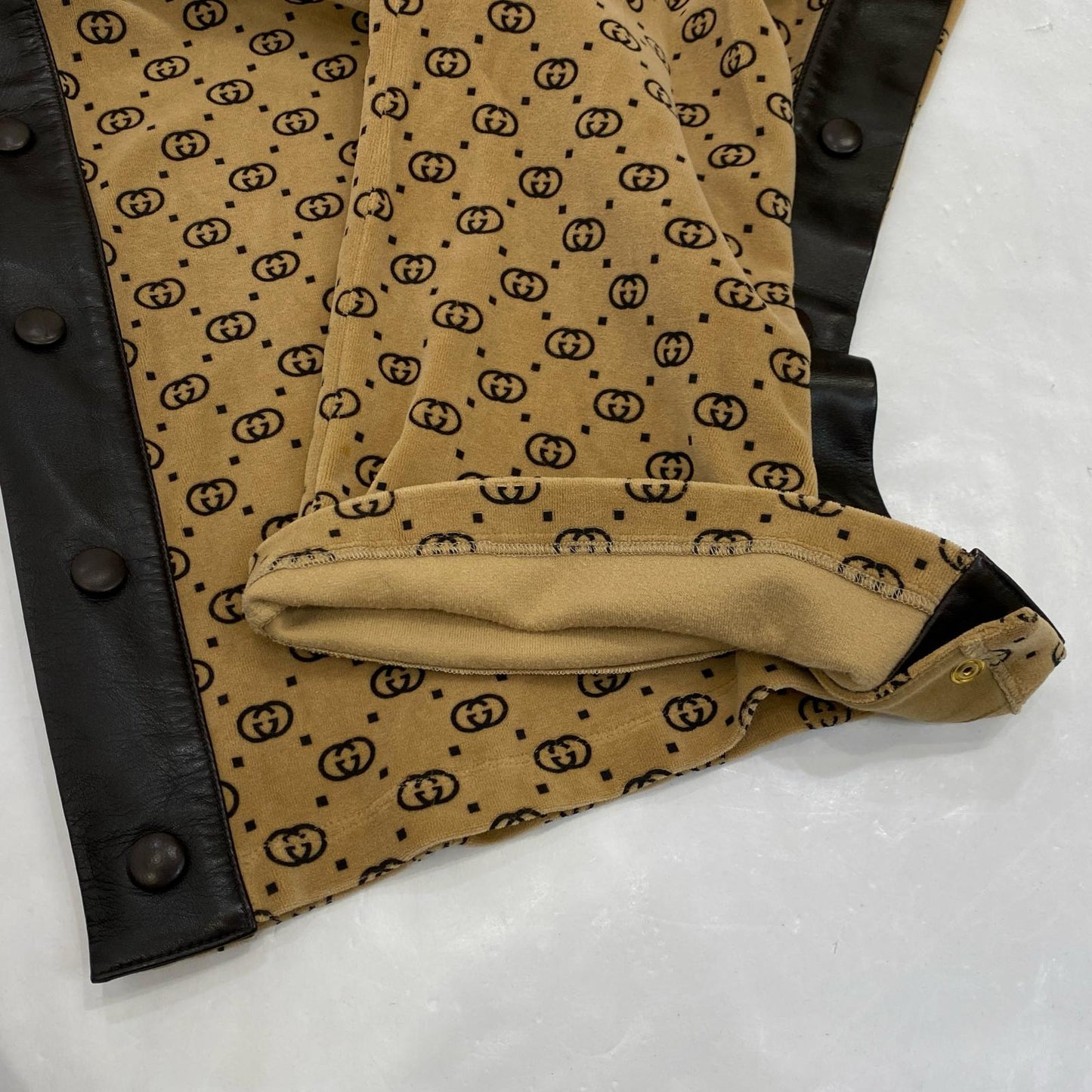 GUCCI | グッチ レザーライン パンツ 535803 イージーパンツ サイズ：L【姫路東店】