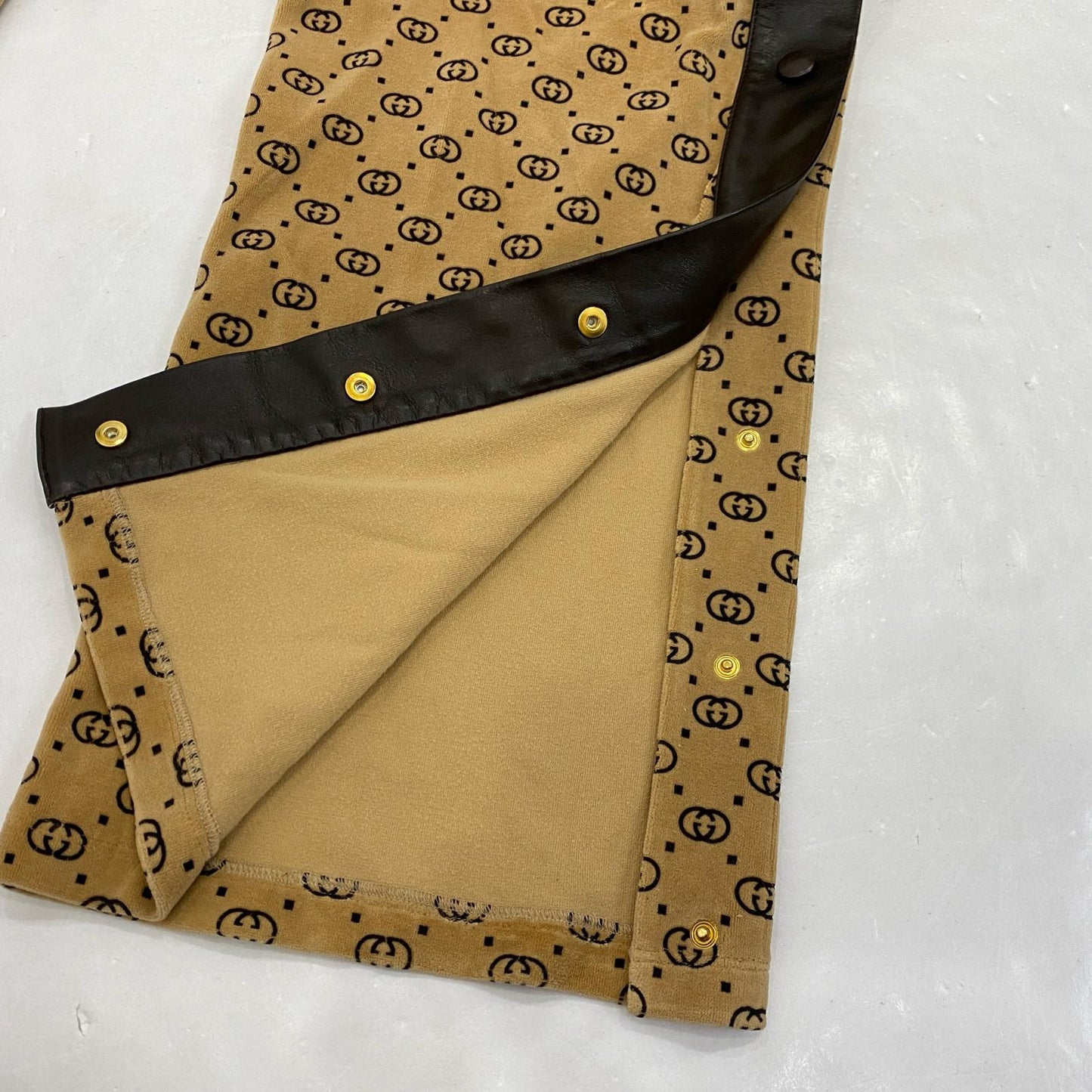 GUCCI | グッチ レザーライン パンツ 535803 イージーパンツ サイズ：L【姫路東店】
