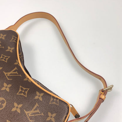 LOUIS VUITTON | ルイ・ヴィトン ポシェットクロワッサン ボディバッグ M51510 AS0045【姫路東店】