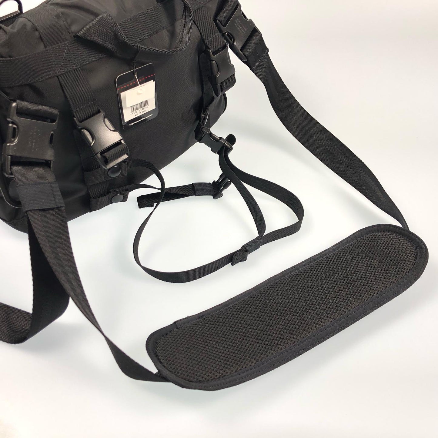 BRIEFING | ブリーフィング AT MESSENGER BAG その他バッグ BRW221L15-010-001 2wayバッグ ブラック【姫路東店】