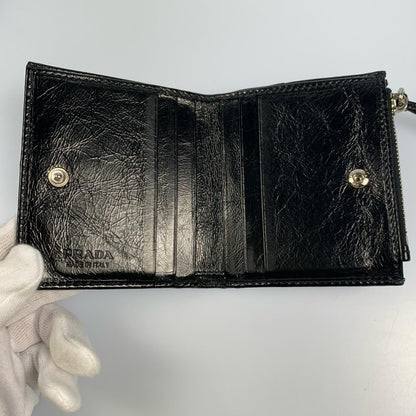 PRADA | プラダ SOFT LUX 二つ折り財布 2ML049 2025S/S ブラック【姫路東店】