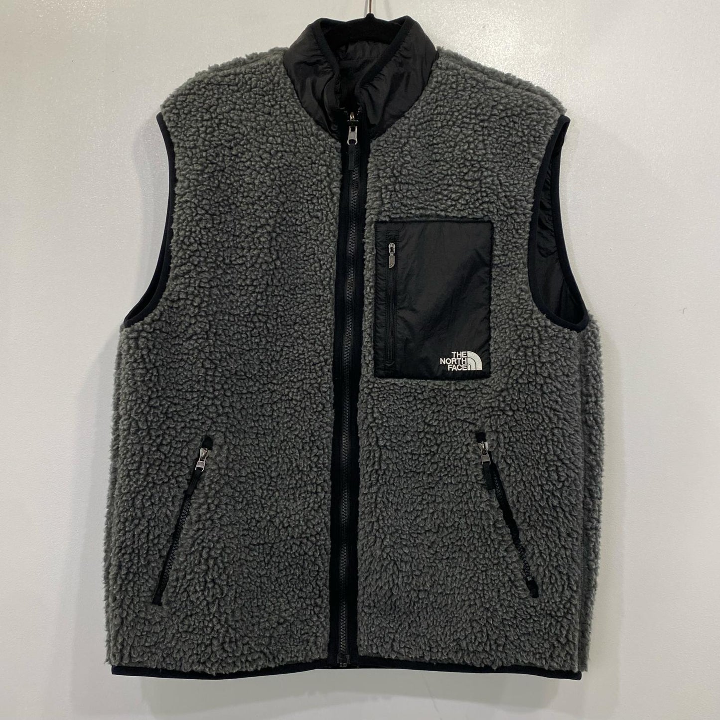 THE NORTH FACE | ザ・ノースフェイス リバーシブルエクストリームパイルベスト ベスト NP72431 2024A/W グレー サイズ：L【姫路東店】
