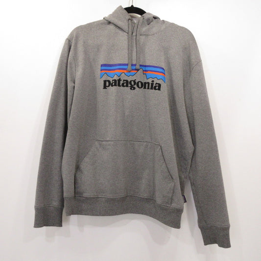 patagonia | パタゴニア P-6 ラベル・ライトウェイト・アップライザル・フーディ パーカー 39539 2019A/W グレー サイズ：M【姫路東店】