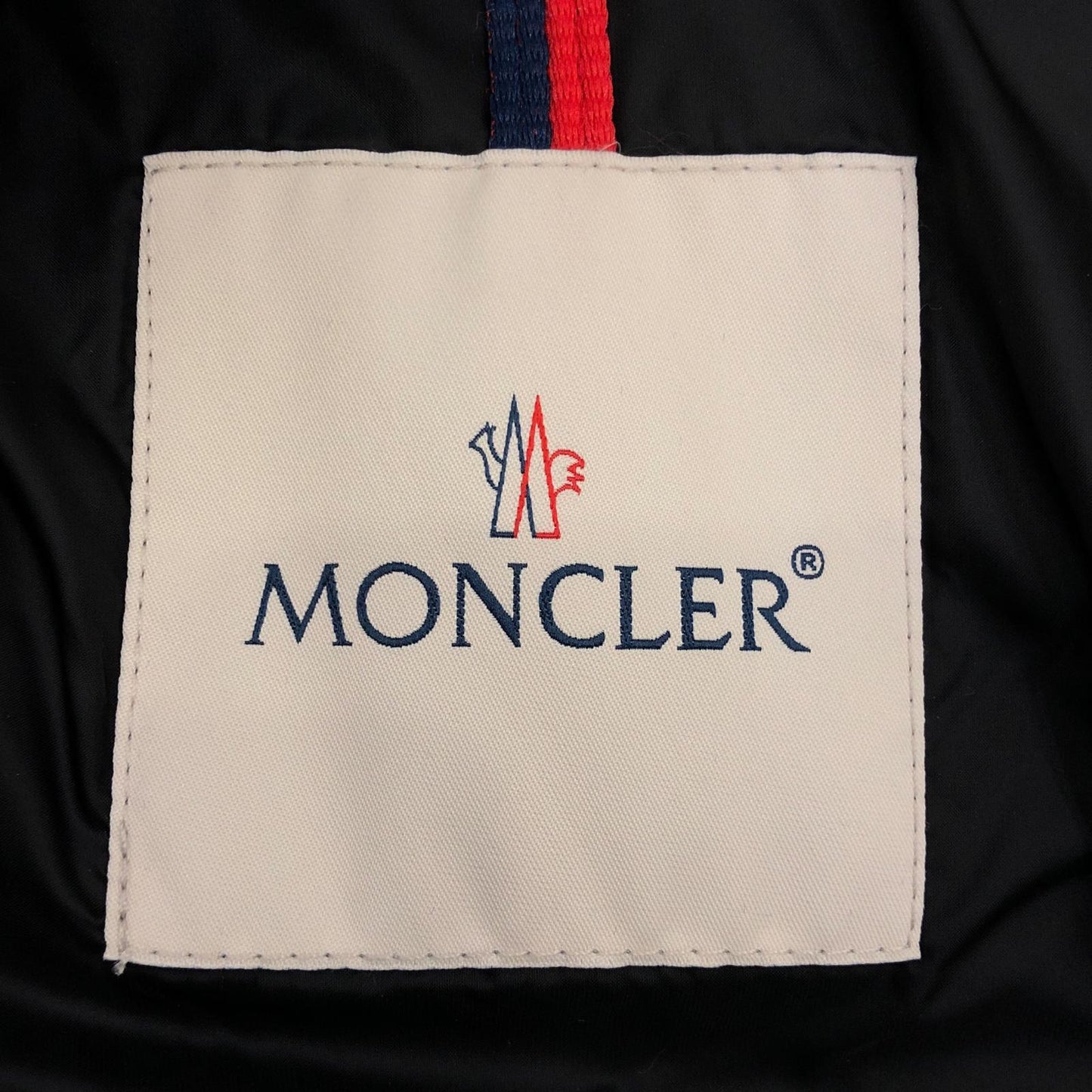 MONCLER | モンクレール HERMINE ダウンジャケット D20934930005 国内正規品 ブラック【姫路東店】