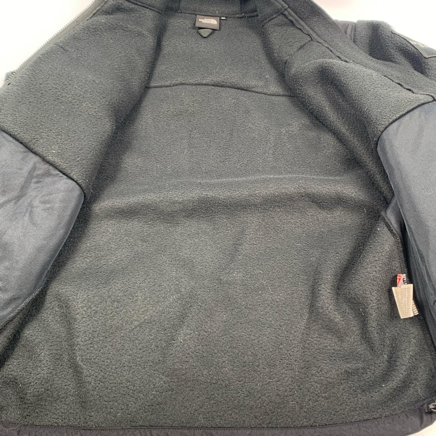 THE NORTH FACE | ザ・ノースフェイス DENALI HOODIE その他トップス NA72052 ブラック サイズ：M【姫路東店】