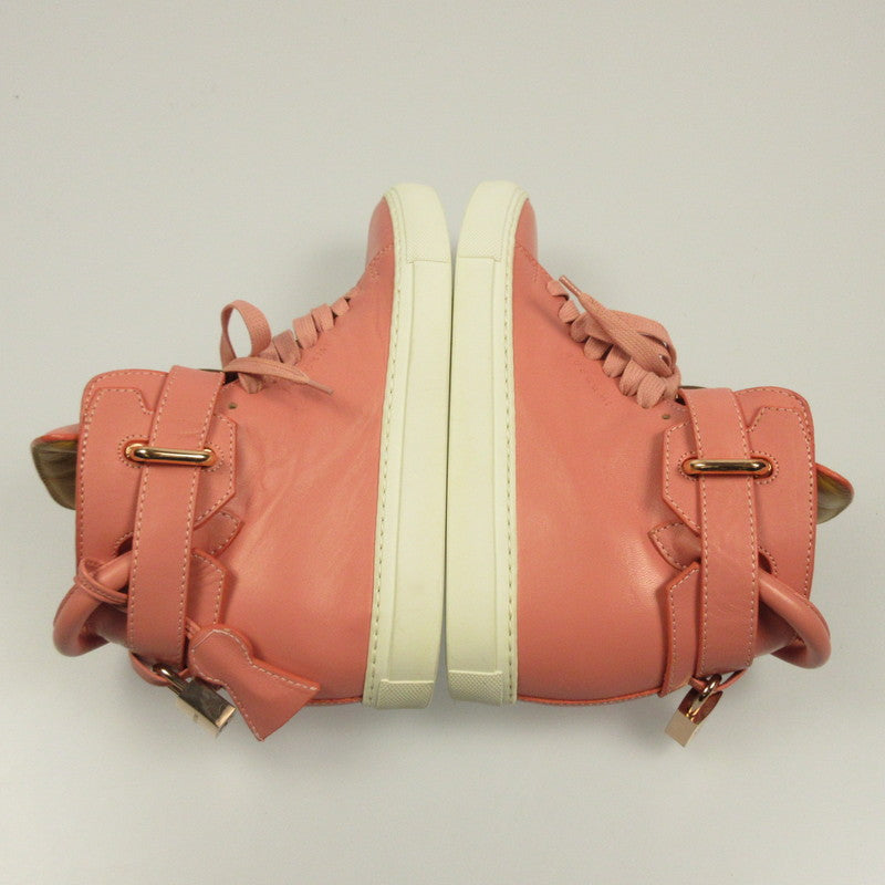 [Used] Sneakers Pink