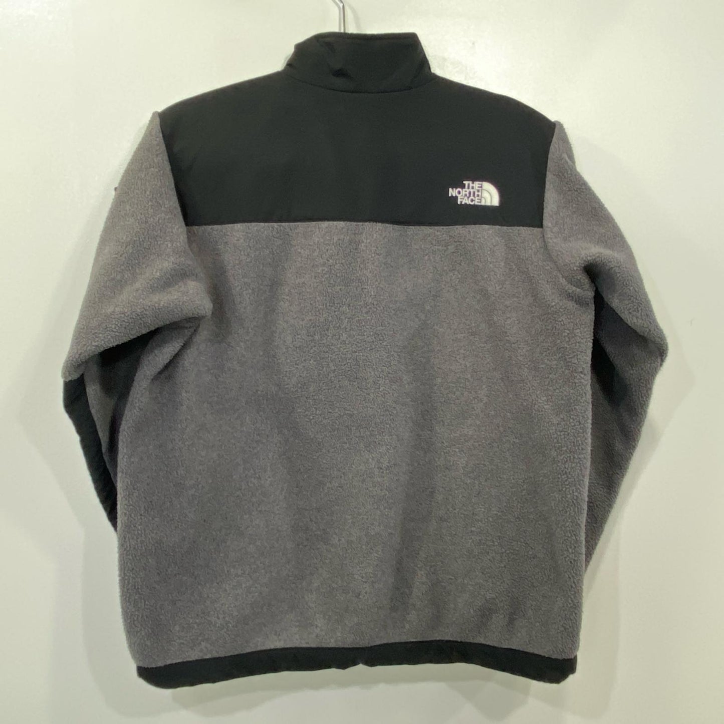 THE NORTH FACE | ザ・ノースフェイス DENALI JACKET その他トップス NA72051 フリース グレー サイズ：S【姫路東店】