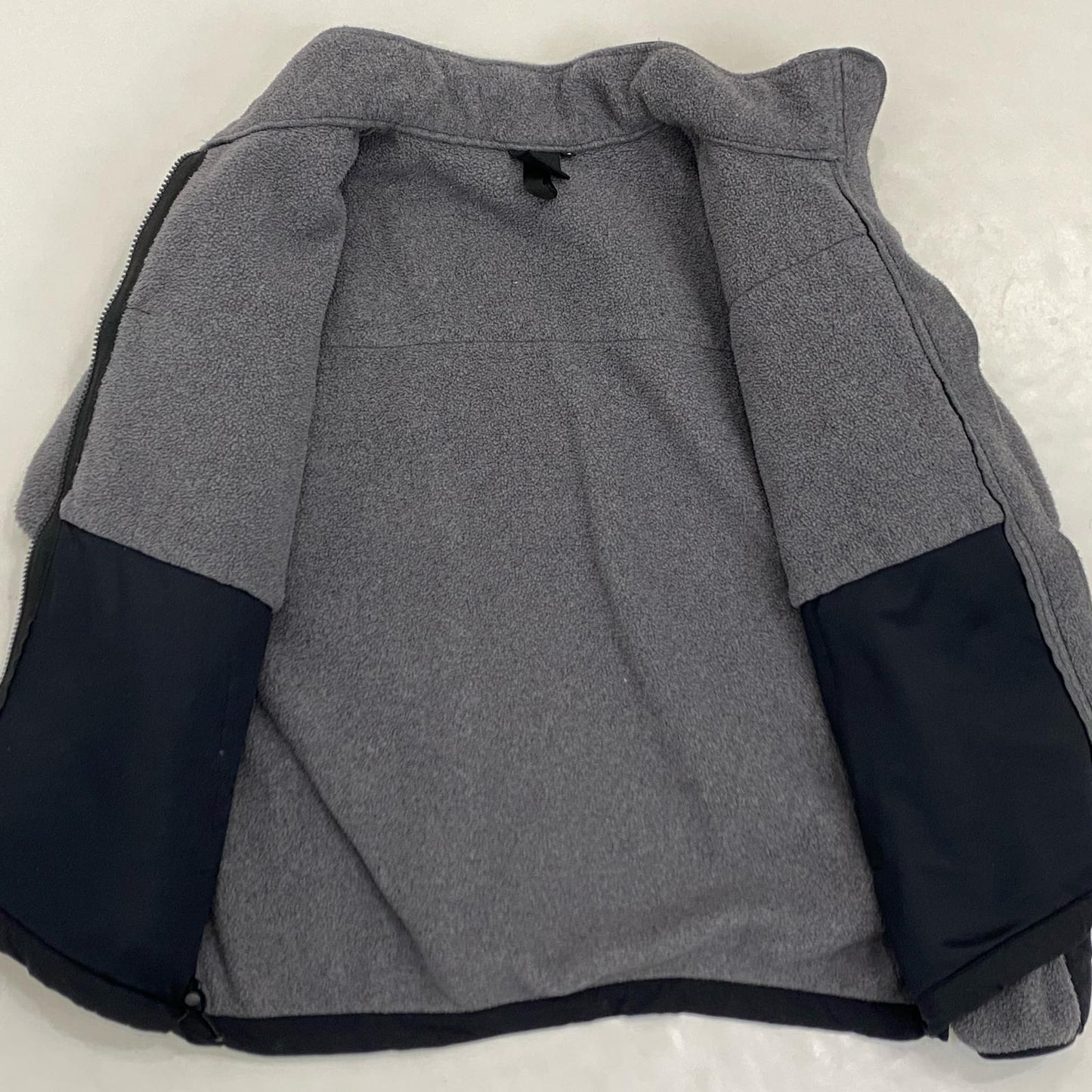 THE NORTH FACE | ザ・ノースフェイス DENALI JACKET その他トップス NA72051 フリース グレー サイズ：S【姫路東店】