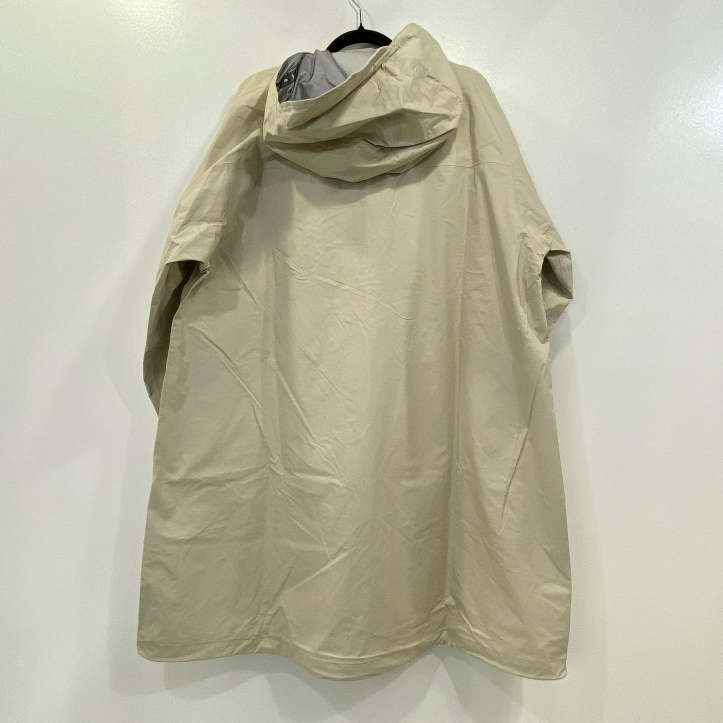 F/CE. | エフシーイー PERTEX WATERPROOF COAT その他アウター FPA08241U0001 レインコート アイボリー サイズ：M【姫路東店】