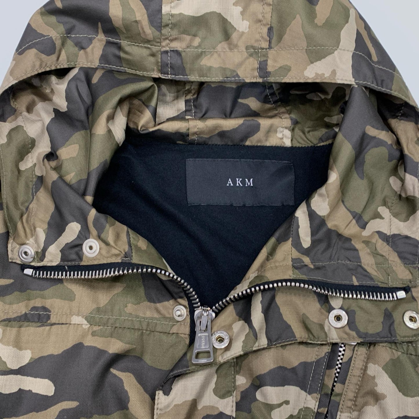 AKM | エイケイエム マウンテンパーカー B069 2015S/S カモ サイズ：M【姫路東店】