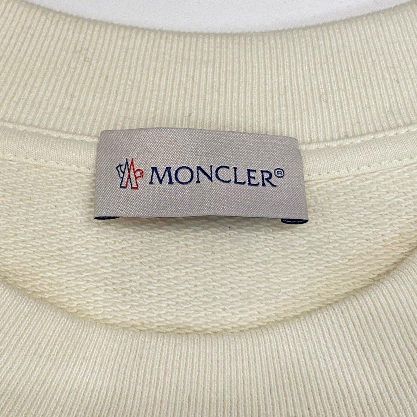 MONCLER | モンクレール basketball logo crewneck sweat スウェット K10918G00008 スウェットシャツ 2025S/S 国内正規品 アイボリー サイズ：L【姫路東店】
