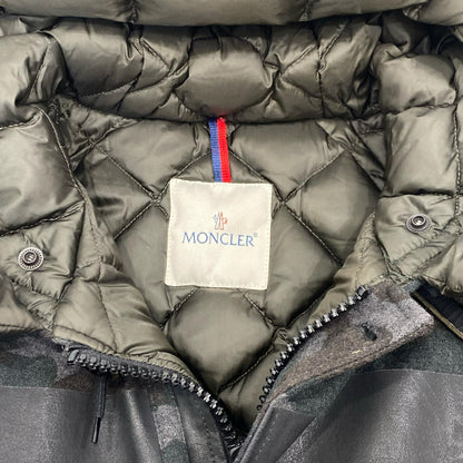 MONCLER | モンクレール TIMOTHY GIUBBOTTO ダウンジャケット 420914180585 国内正規品 カモ サイズ：2【姫路東店】