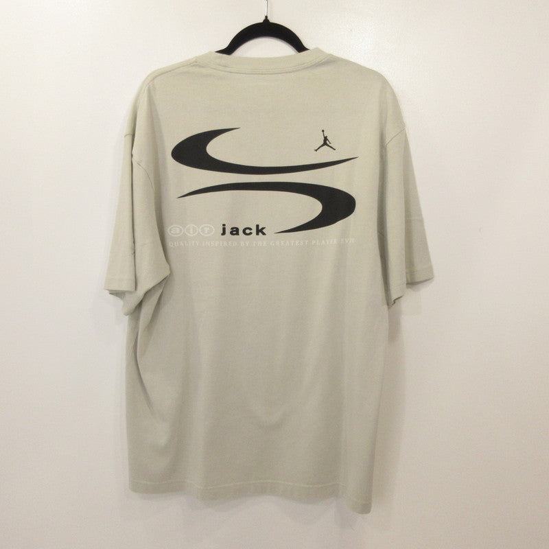 JORDAN | ジョーダン LOGO TEE LIGHT BONE 半袖Ｔシャツ DZ5510-072 ×Travis Scott グレー サイズ：M