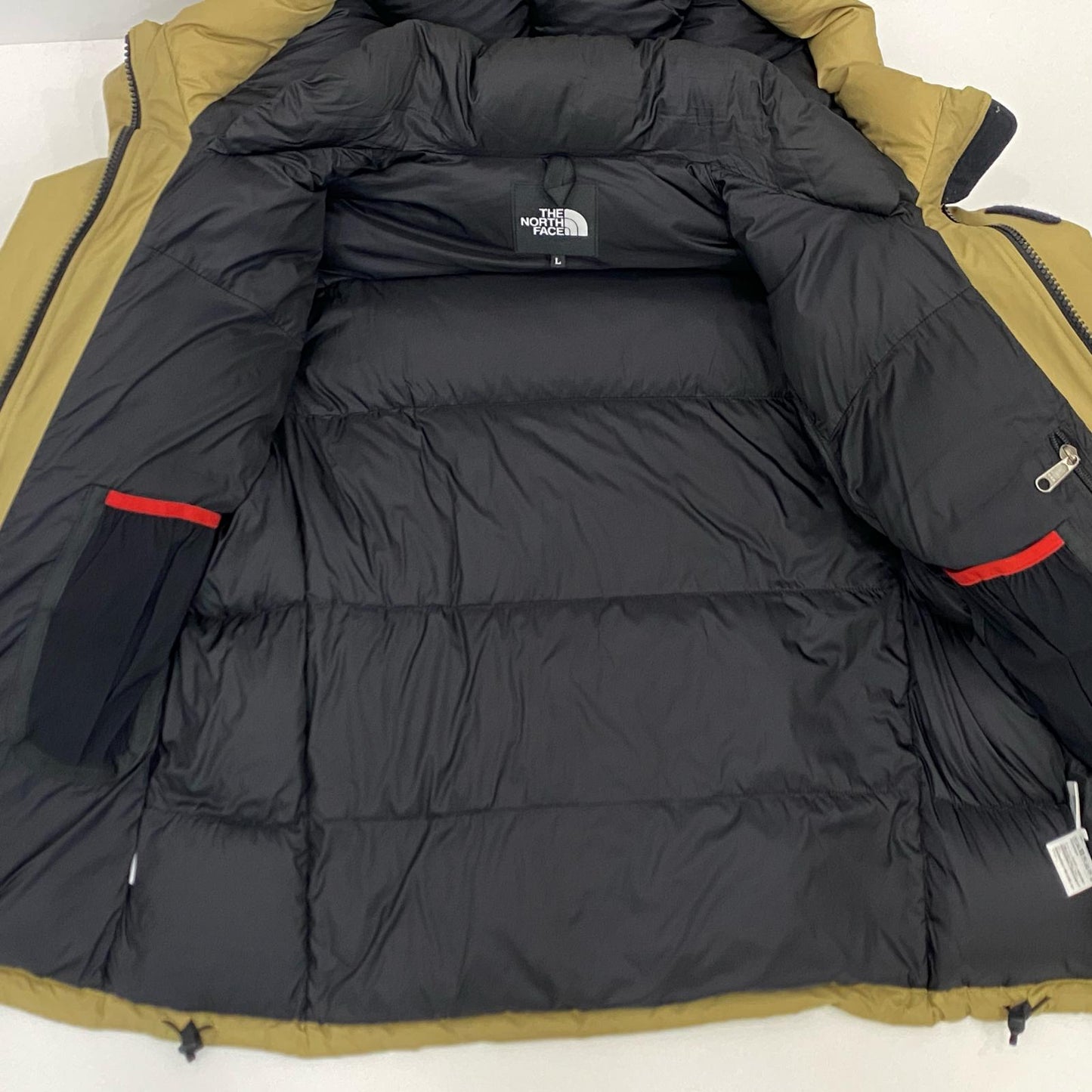 THE NORTH FACE | ザ・ノースフェイス BALTRO LIGHT JACKET ダウンジャケット ND92340 ベージュ サイズ：L【姫路東店】