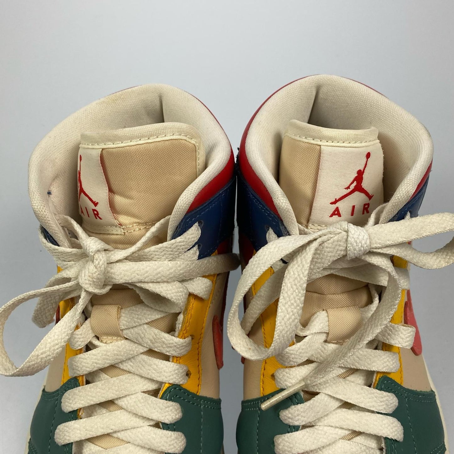 NIKE | ナイキ AIR JORDAN 1 MID SE スニーカー DN3738-400 2022A/W サイズ:25.0cm マルチカラー 25cm【姫路東店】