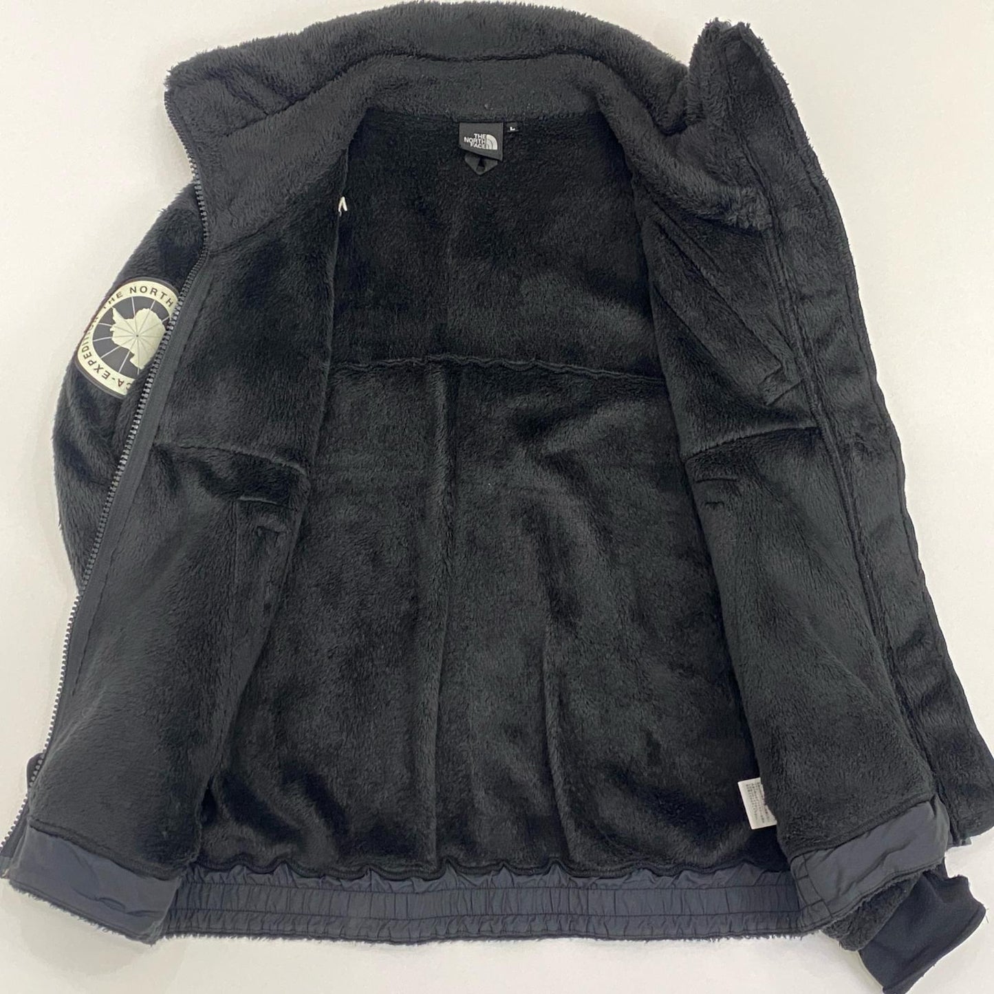 THE NORTH FACE | ザ・ノースフェイス Antarctica Versa Loft Jacket その他トップス NA61930 フリース ブラック サイズ：L【姫路東店】