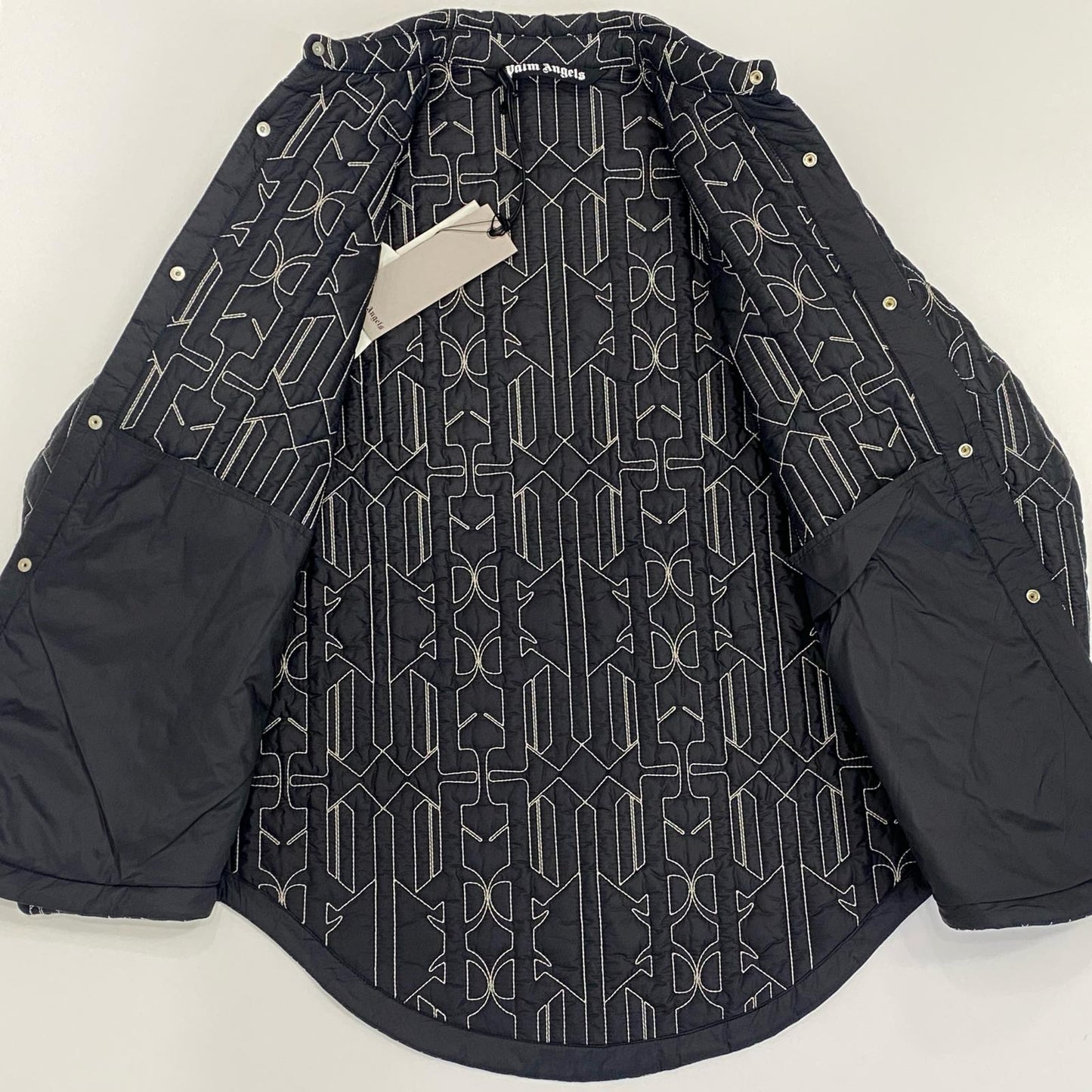 Palm Angels | パームエンジェルス All Monogram quilted nylon jacket その他トップス PMEA251E23FAB001 シャツジャケット 2023A/W ブラック サイズ：XS【姫路東店】