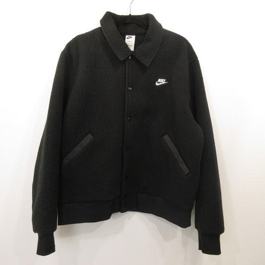 NIKE | ナイキ CLUB SHERPA COACHES その他トップス HV1430-010 ブラック サイズ：L
