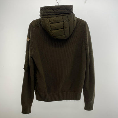 MONCLER | モンクレール MAGLIONE TRICOT CARDIGAN ダウンジャケット E20919402800 2019A/W 国内正規品 カーキ サイズ：S【姫路東店】