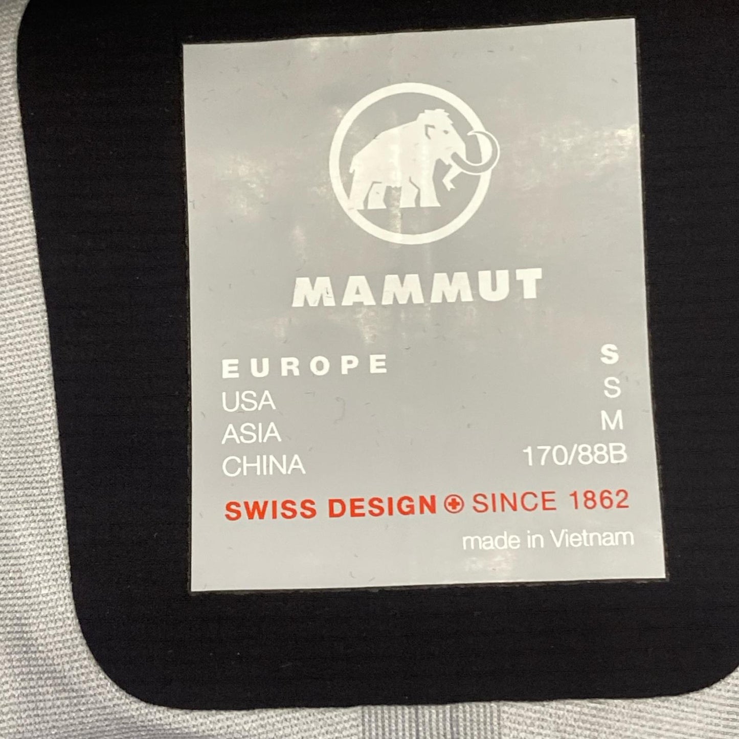 Mammut | Mammut Masao Light 2.0 HS Mountain Parka 1010-32070 Black Size: M