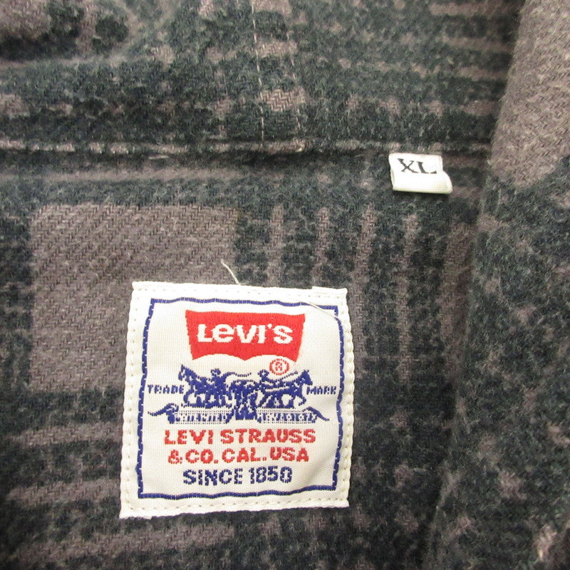 Levi's | Levi's Long Sleeve Shirt Made in Italy Era: 90s Size: XL