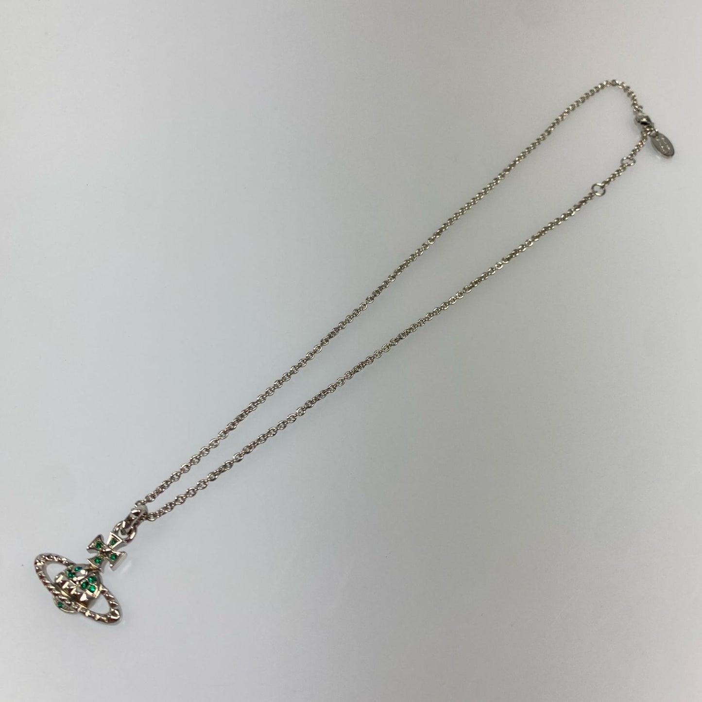 Vivienne Westwood | Mayfair Bas Relief Pendant Necklace Silver