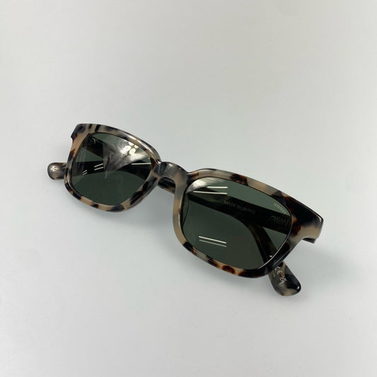 STUSSY | ステューシー OWEN サングラス 21F338210J