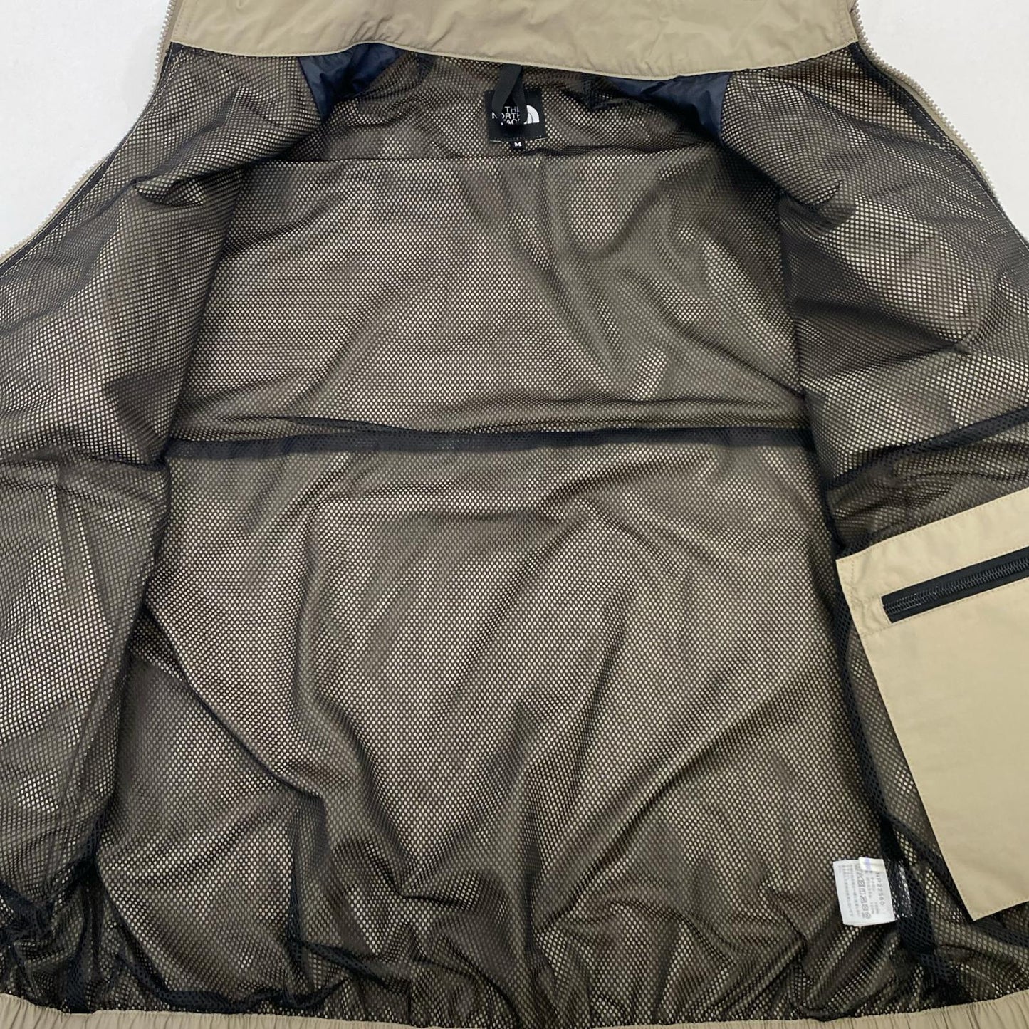 THE NORTH FACE | ザ・ノースフェイス Enride Track Jacket ナイロンジャケット NP22560 2025A/W カーキ サイズ：M【姫路東店】