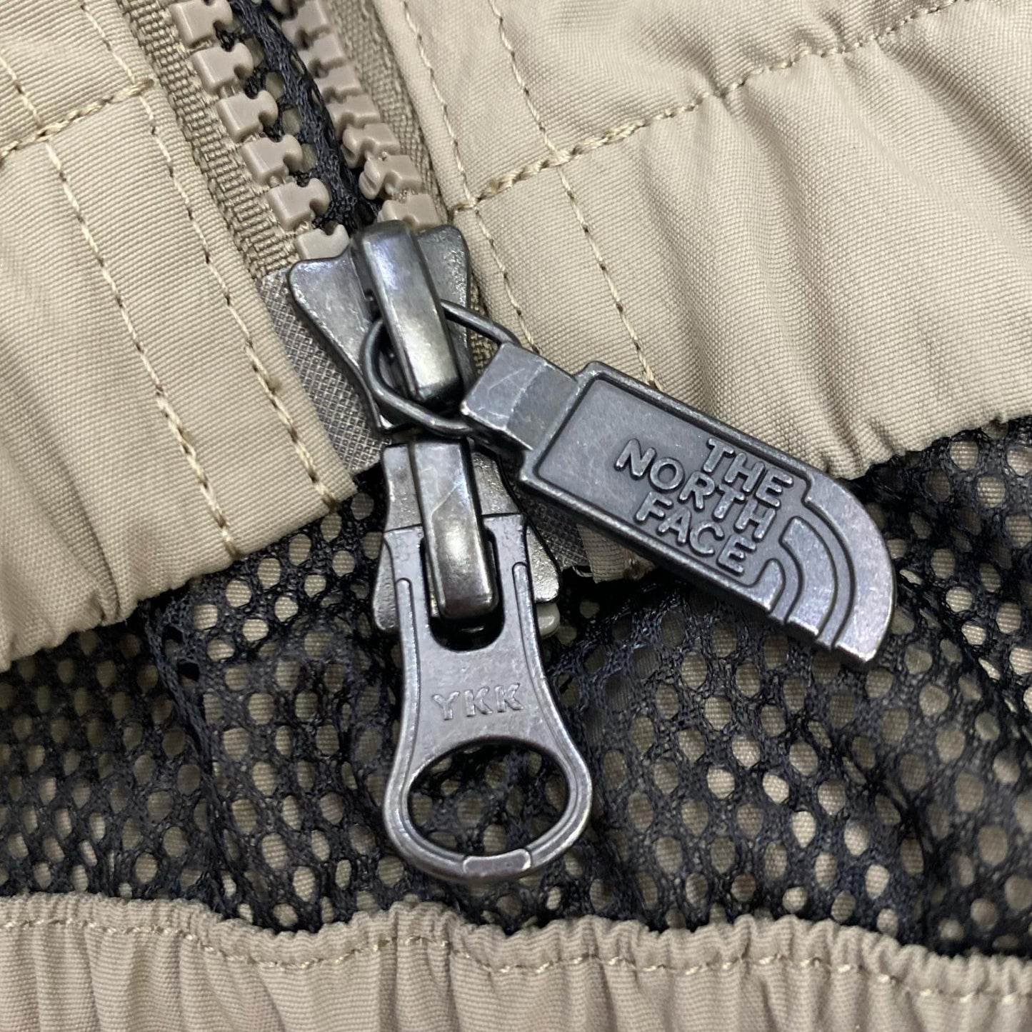 THE NORTH FACE | ザ・ノースフェイス Enride Track Jacket ナイロンジャケット NP22560 2025A/W カーキ サイズ：M【姫路東店】