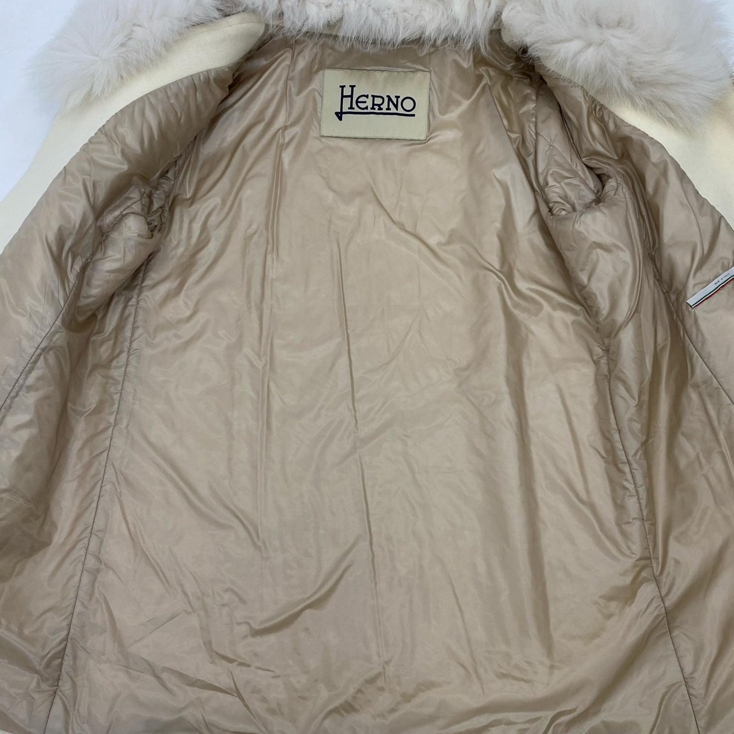 Herno | ヘルノ その他アウター GC0150D-396601-1100 国内正規品 サイズ：44 アイボリー サイズ：44【姫路東店】