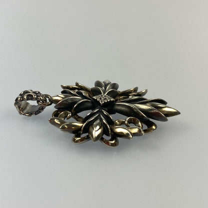Bloody Mary | Bloody Mary Andromeda Pendant Top