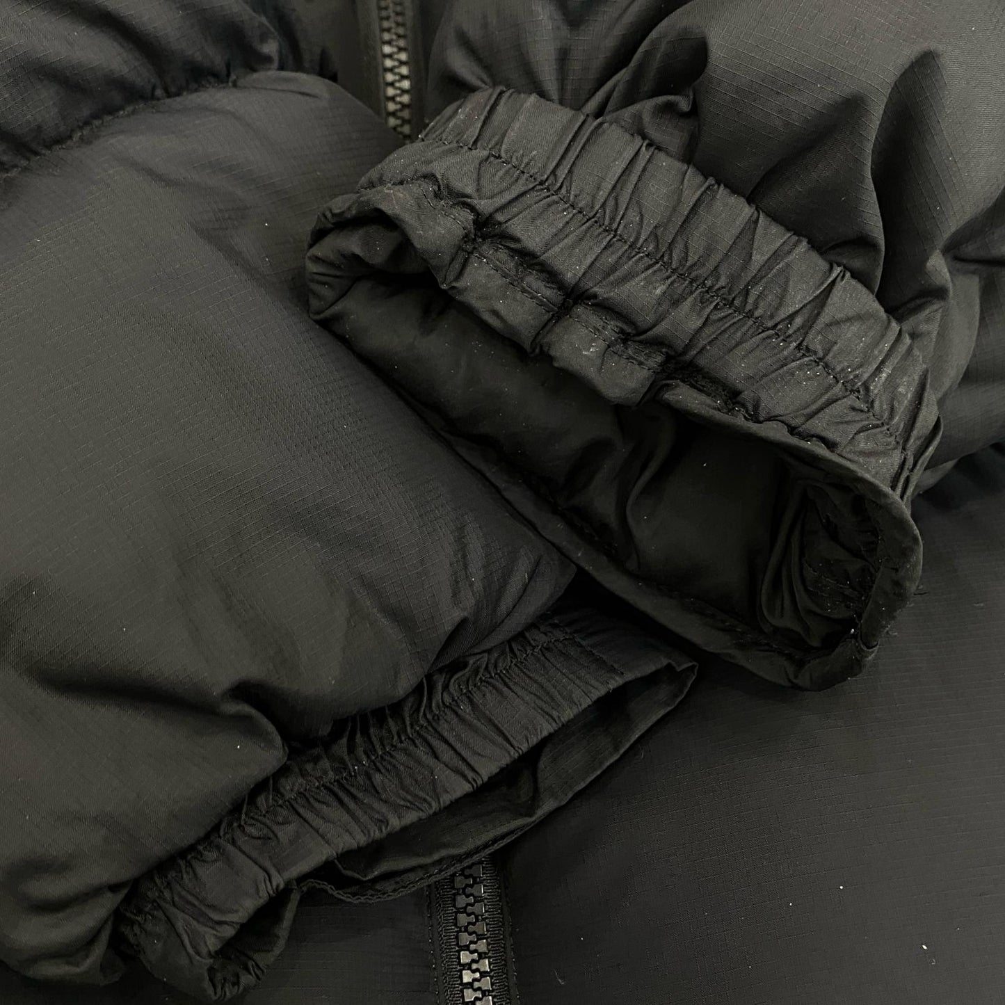 THE NORTH FACE | ザ・ノースフェイス NUPTSE HOODIE ダウンジャケット ND92331 ブラック サイズ：L【姫路東店】