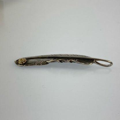 TADY&KING | Tady & King Extra Large SV Feather K18 Wolf Pendant Top
