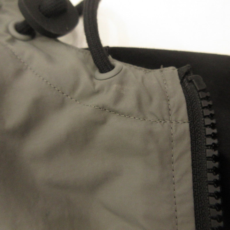 LACOSTE | Lacoste Reversible Hooded Jacket Nylon Jacket BH068LJ Size: 48