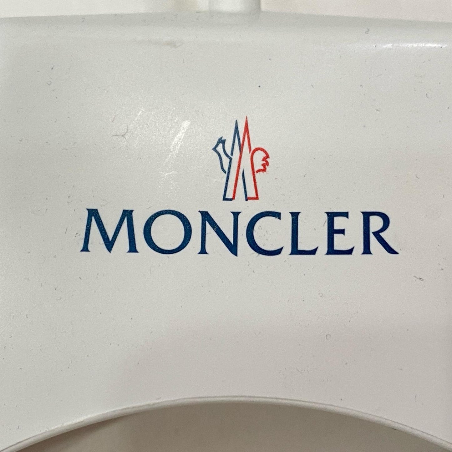 MONCLER | モンクレール ハンガーまとめ売り 9本セット その他小物 ホワイト【姫路東店】