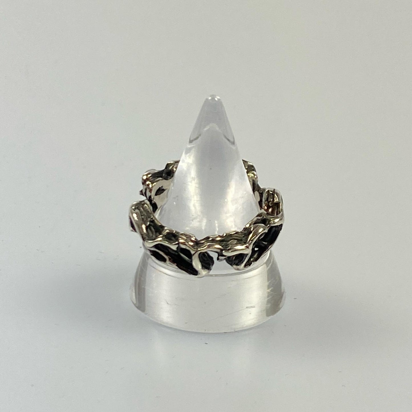 PALMETTE SCROLL RING GS205R